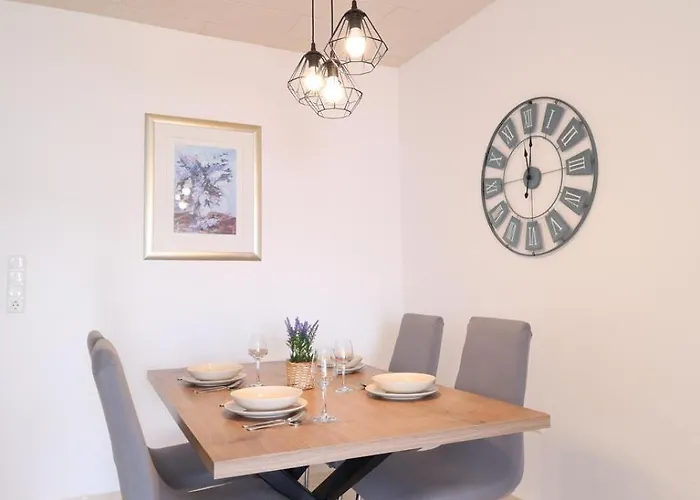 Nam 6 Apartment Dramalj